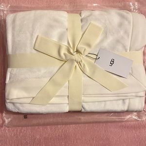 Ugg Duffield Throw Blanket